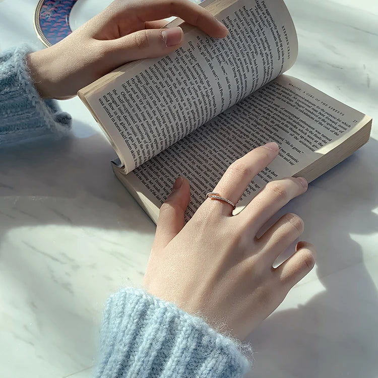 Minimal Geometric Rose Gold Ring Set