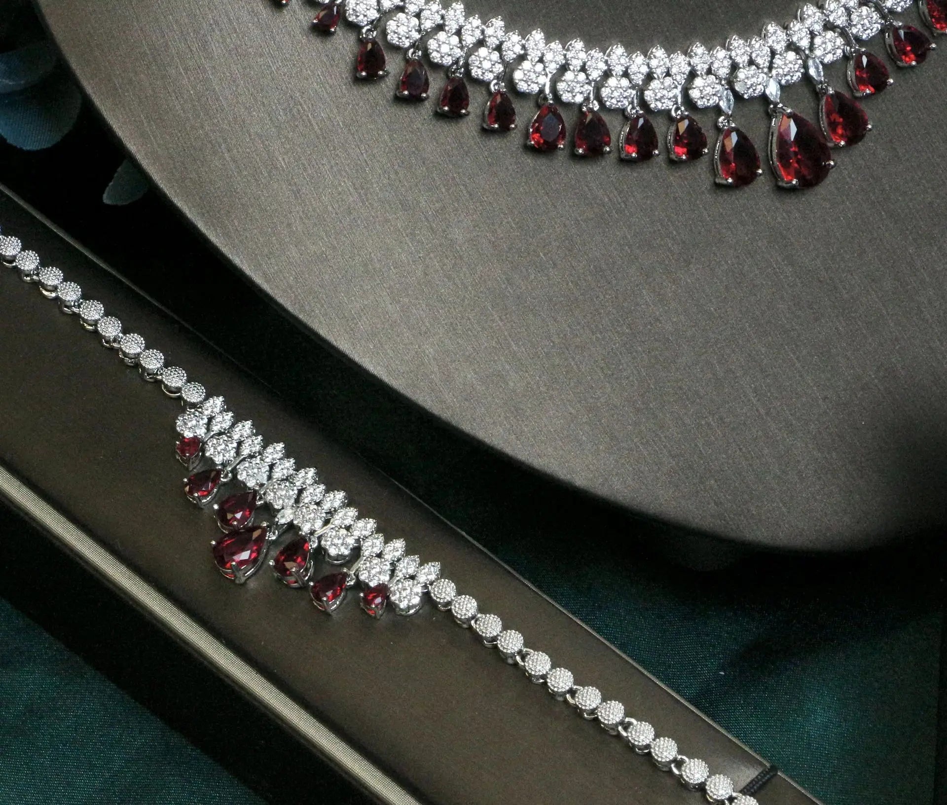 Aurelia Diamond Luxe 4-Piece Set