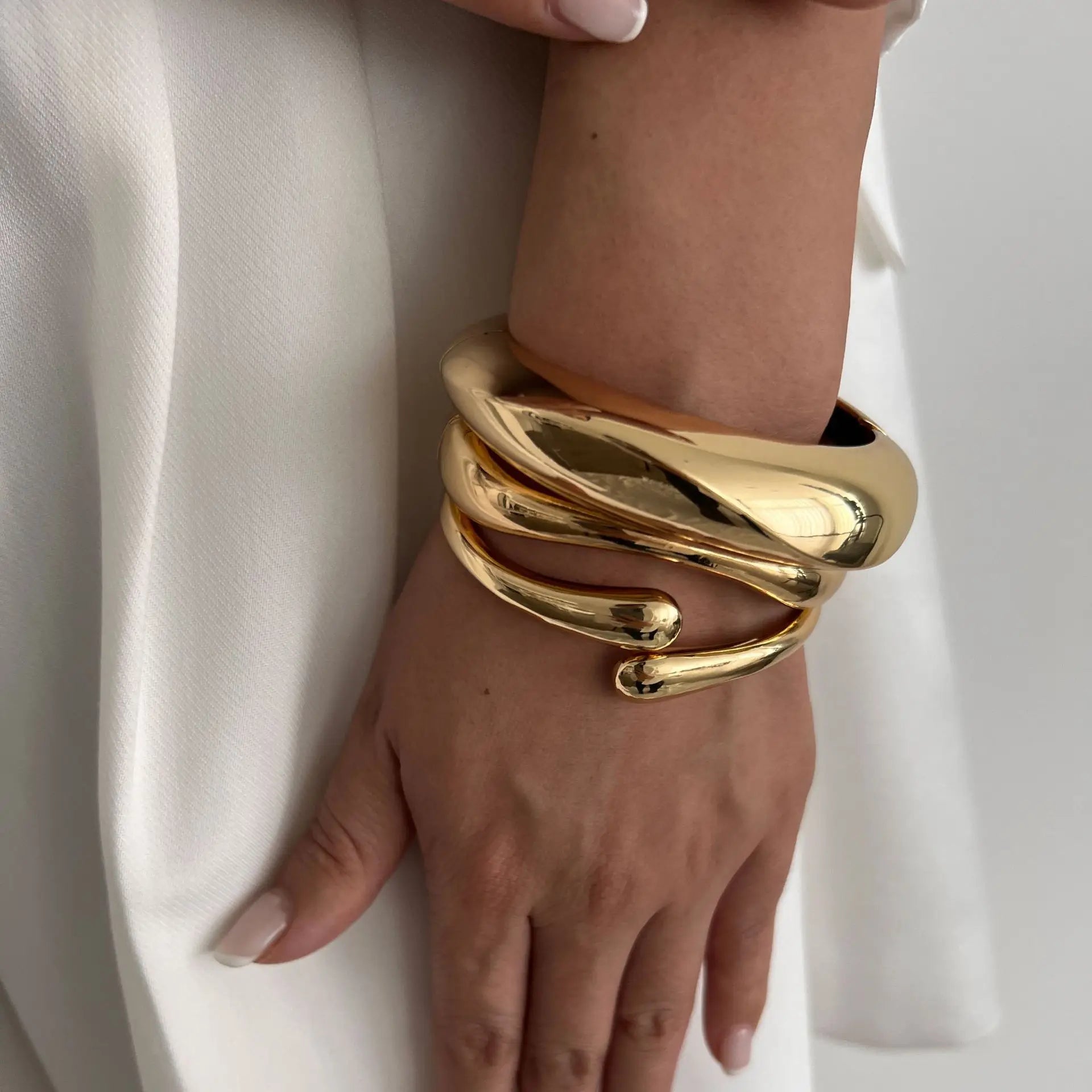Aurelia Chunky Luxe Bangle Set