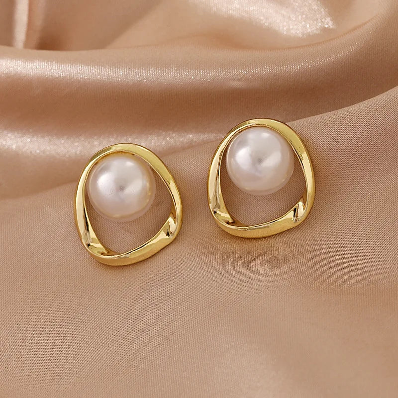 Aurelia Irregular Pearl Luxe Studs