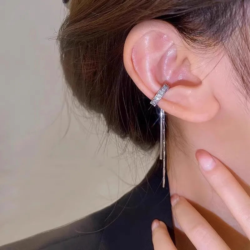 Aurelia Crystal Chain Ear Cuff