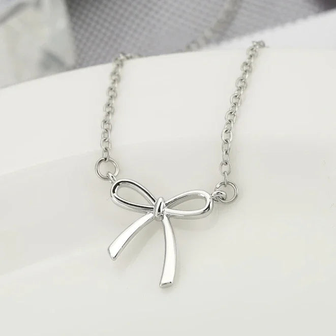 Gold Bow Pendant Necklace