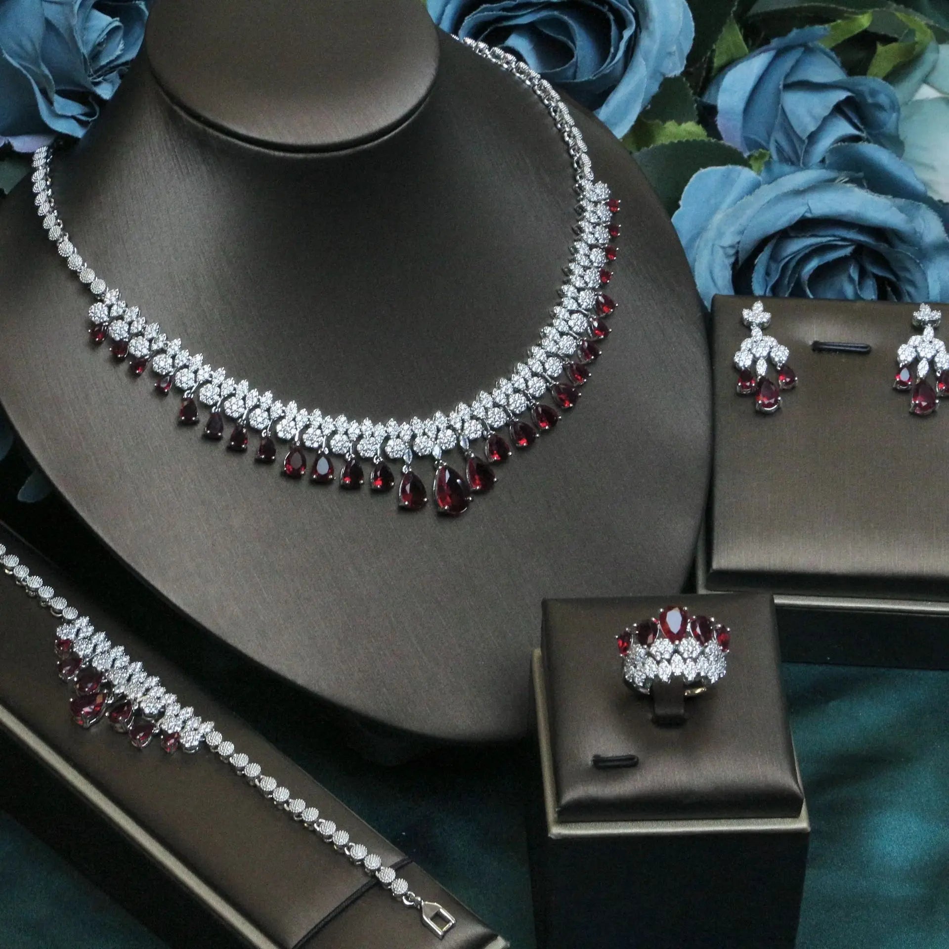 Aurelia Diamond Luxe 4-Piece Set