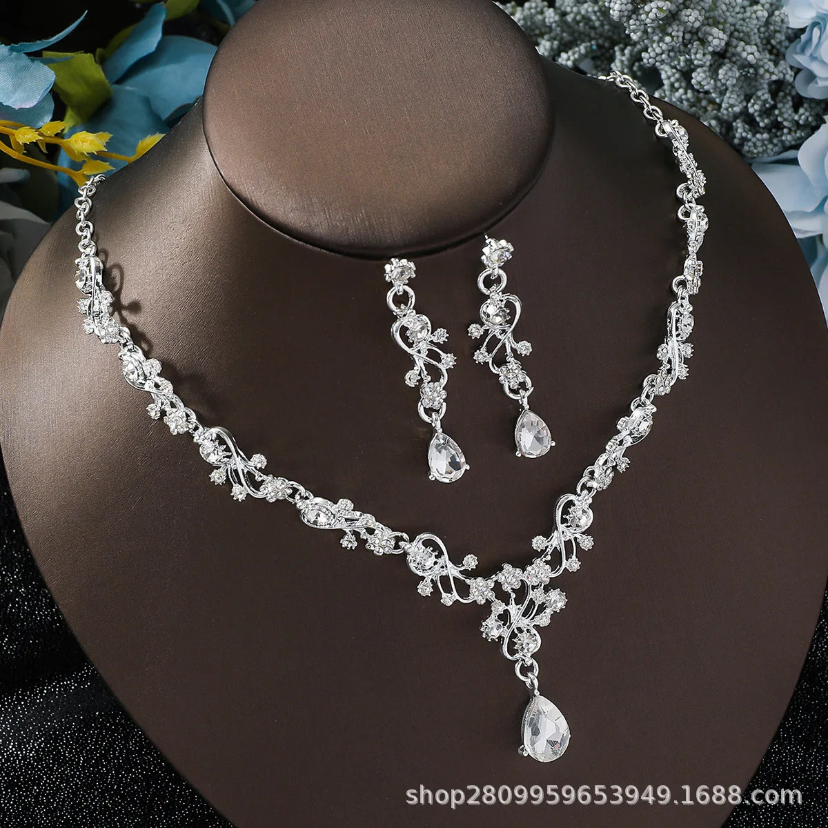 Luminara Diamond Glow Necklace Set