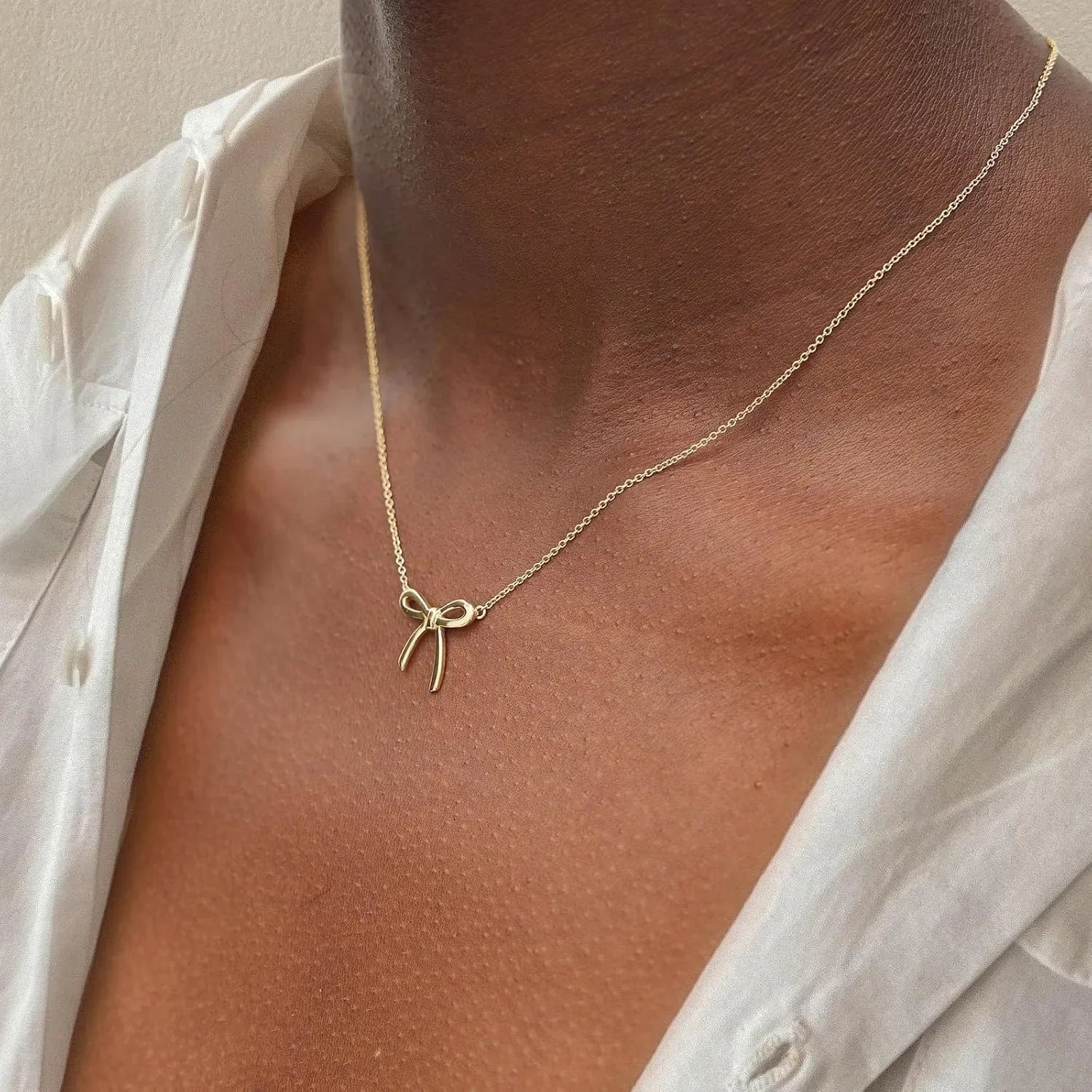 Gold Bow Pendant Necklace