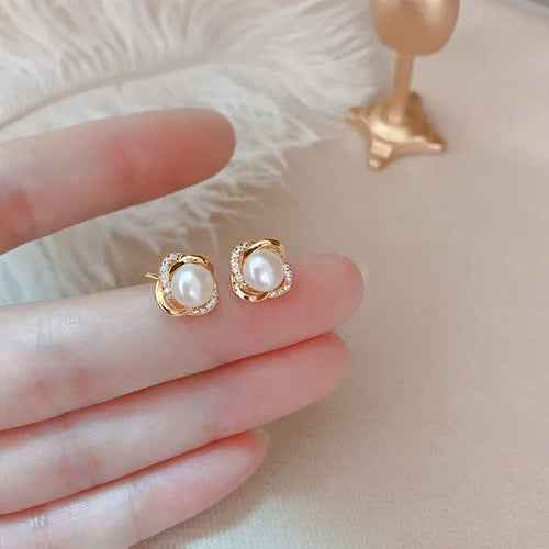 14K Gold Pearl Twist Stud Earrings