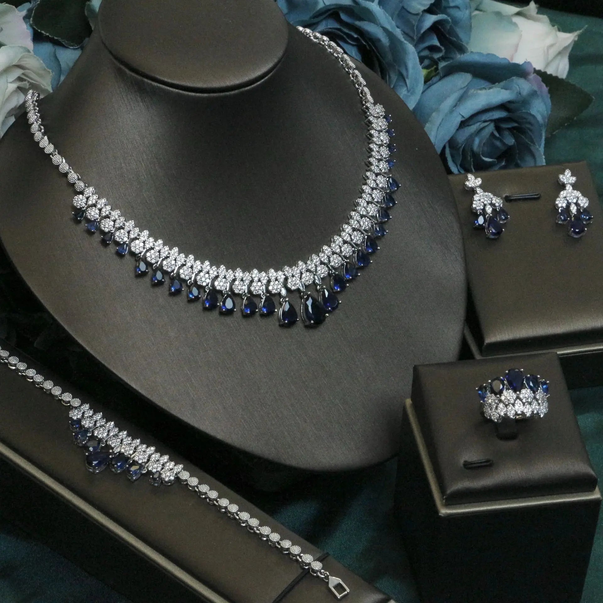 Aurelia Diamond Luxe 4-Piece Set