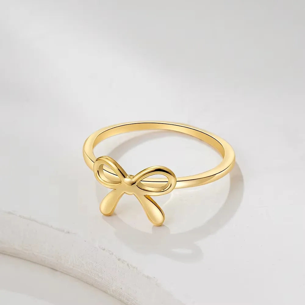 Minimal Gold Bow Ring