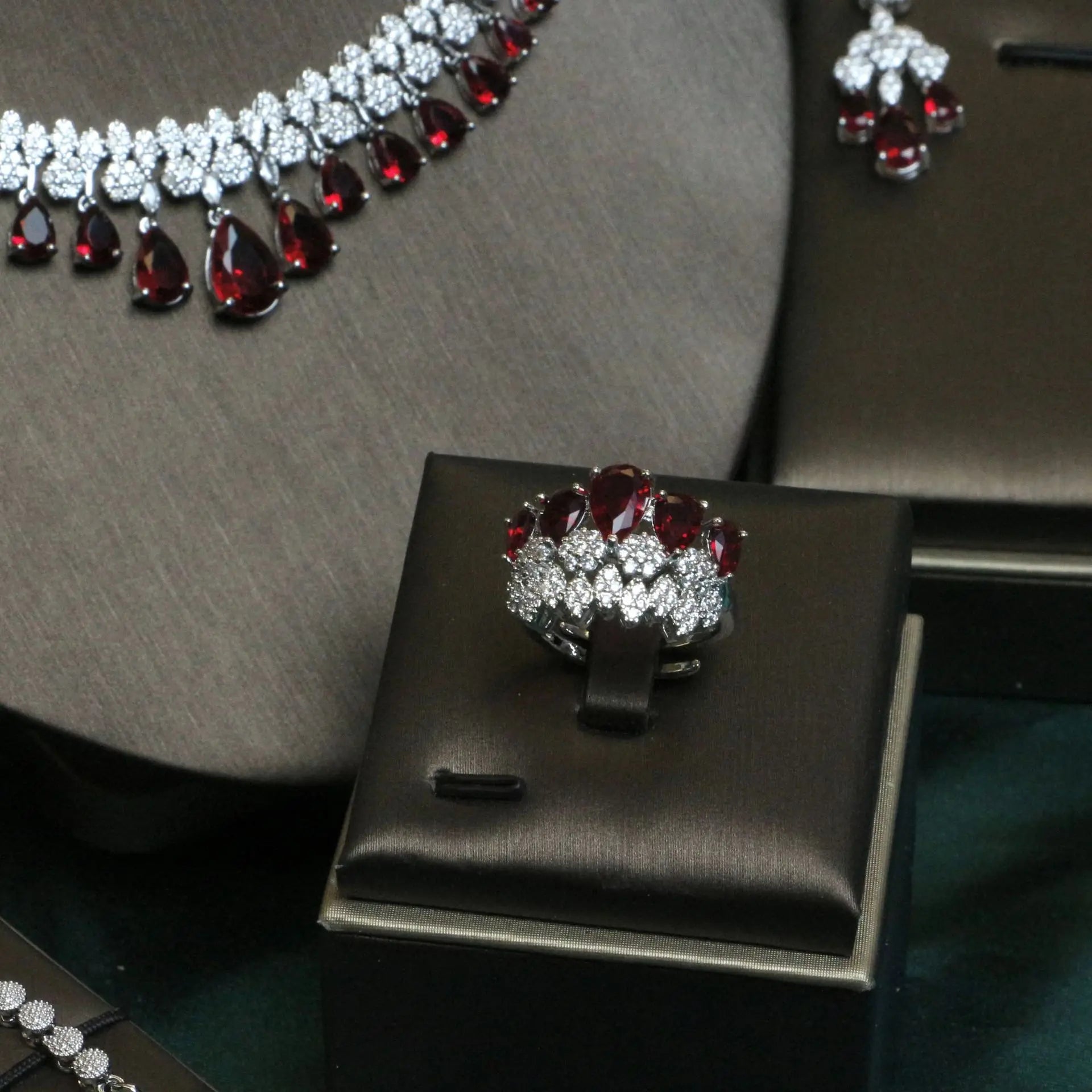 Aurelia Diamond Luxe 4-Piece Set