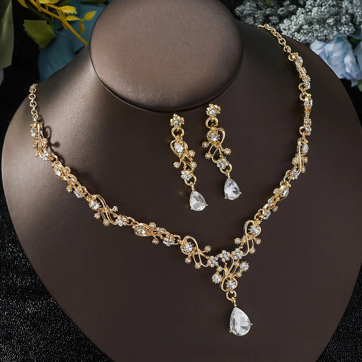 Luminara Diamond Glow Necklace Set
