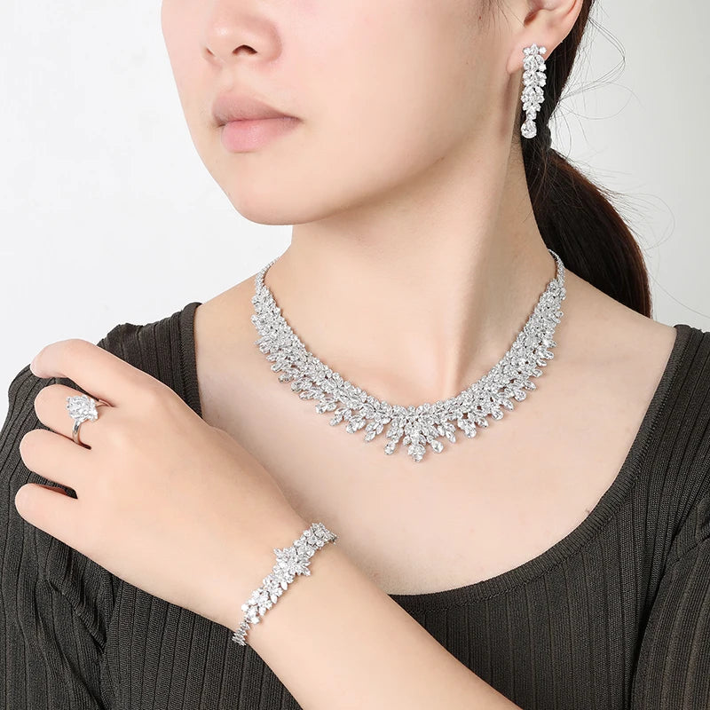 Elvera Signature Sparkle Set